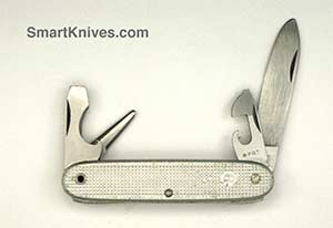1965 Wenger Soldier Swiss Army knife