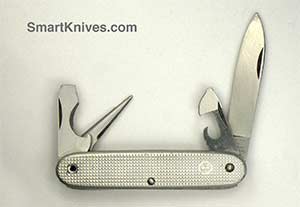 1966 Wenger Soldier Swiss Army knife