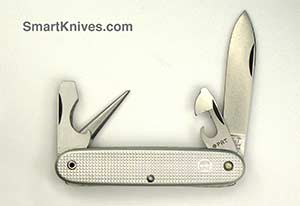 1967 Wenger Soldier Swiss Army knife