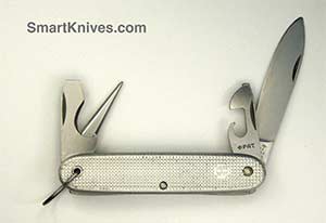 1968 Wenger Soldier Swiss Army knife
