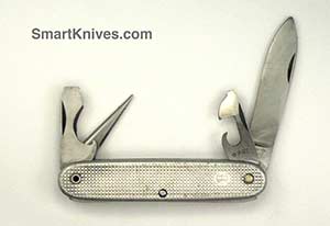 1969 Wenger Soldier Swiss Army knife