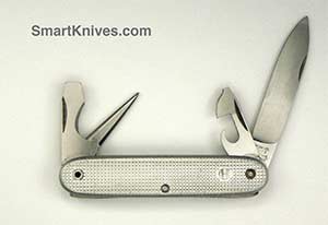 1973 Wenger Soldier Swiss Army knife