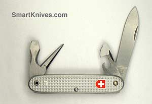 1978 Wenger Soldier Swiss Army knife