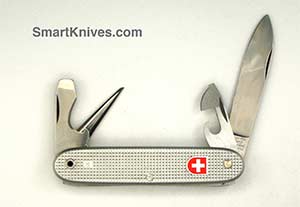 1985 Wenger Soldier Swiss Army knife